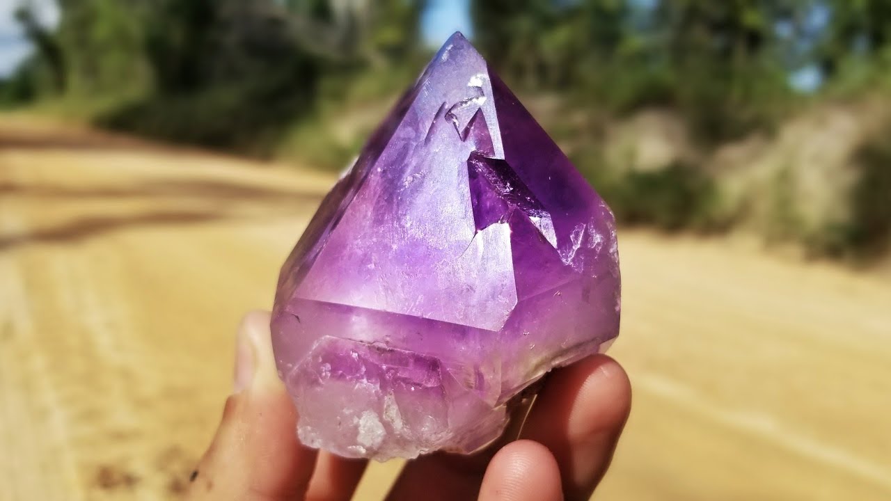 Using Crystals for Violet Flame - Crystal Reading