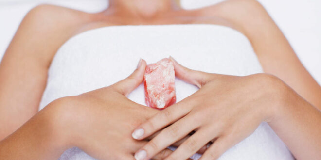 Cleansing the Chakra Using Crystals